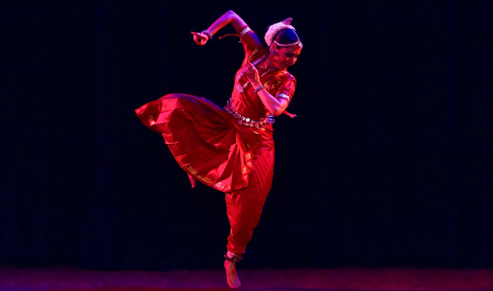 Āhuti Relived - Dheere Sameere Performance Photo